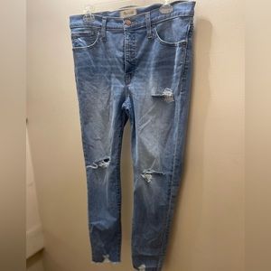 Madewell high rise distressed skinny jean size 31